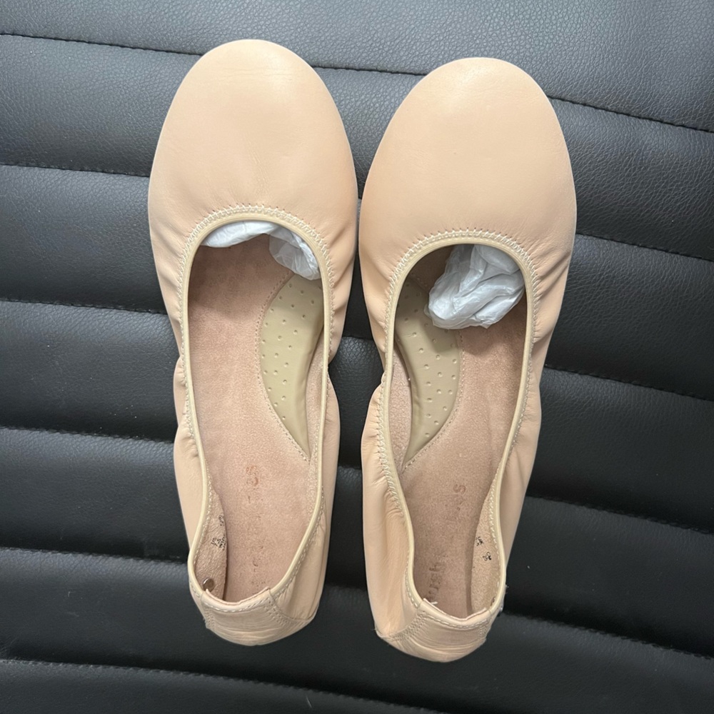 Hush Puppies Ballet Flat